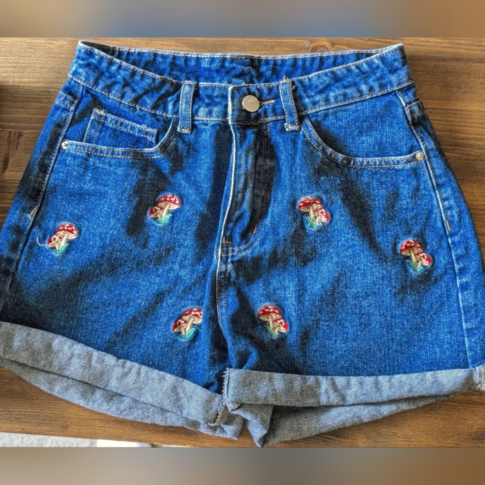 High-Waisted Mushroom Pattern Jean Shorts
